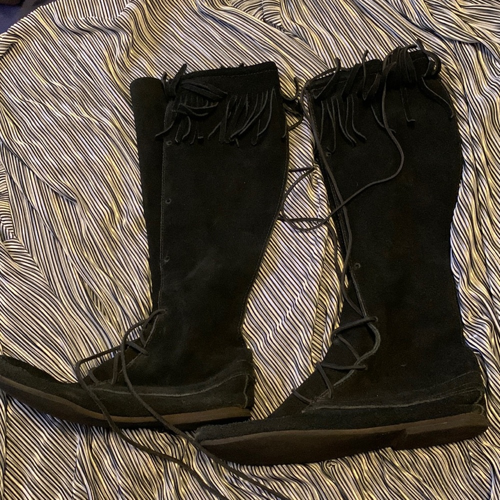 Minnetonka knee high moccasins